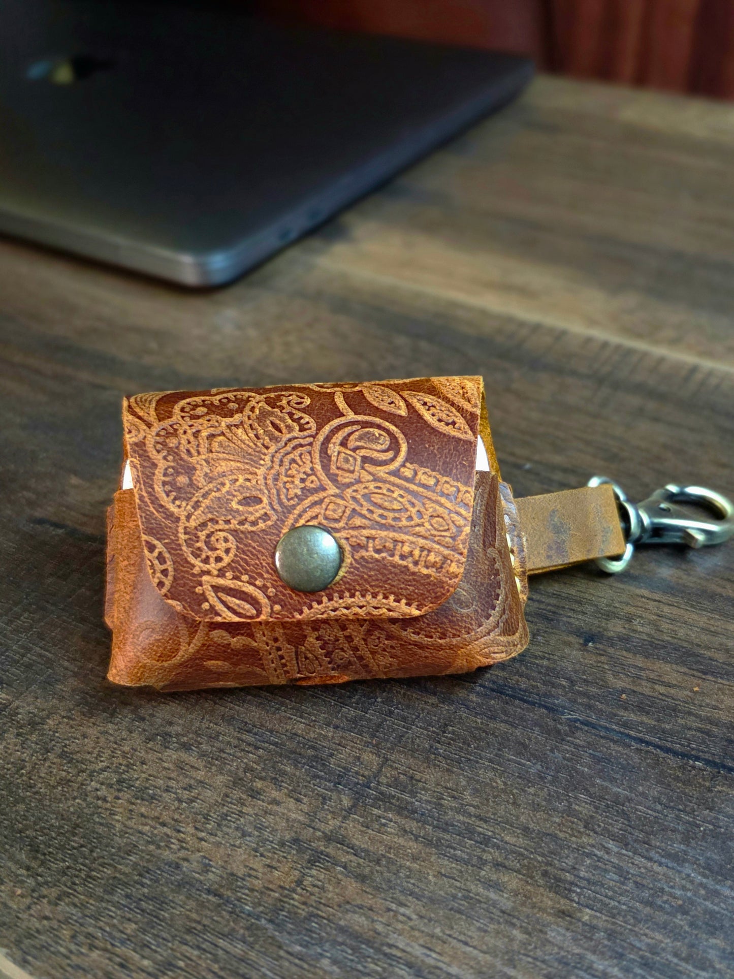 Airpods Pro 2 Kılıfı Kaşmir Desen