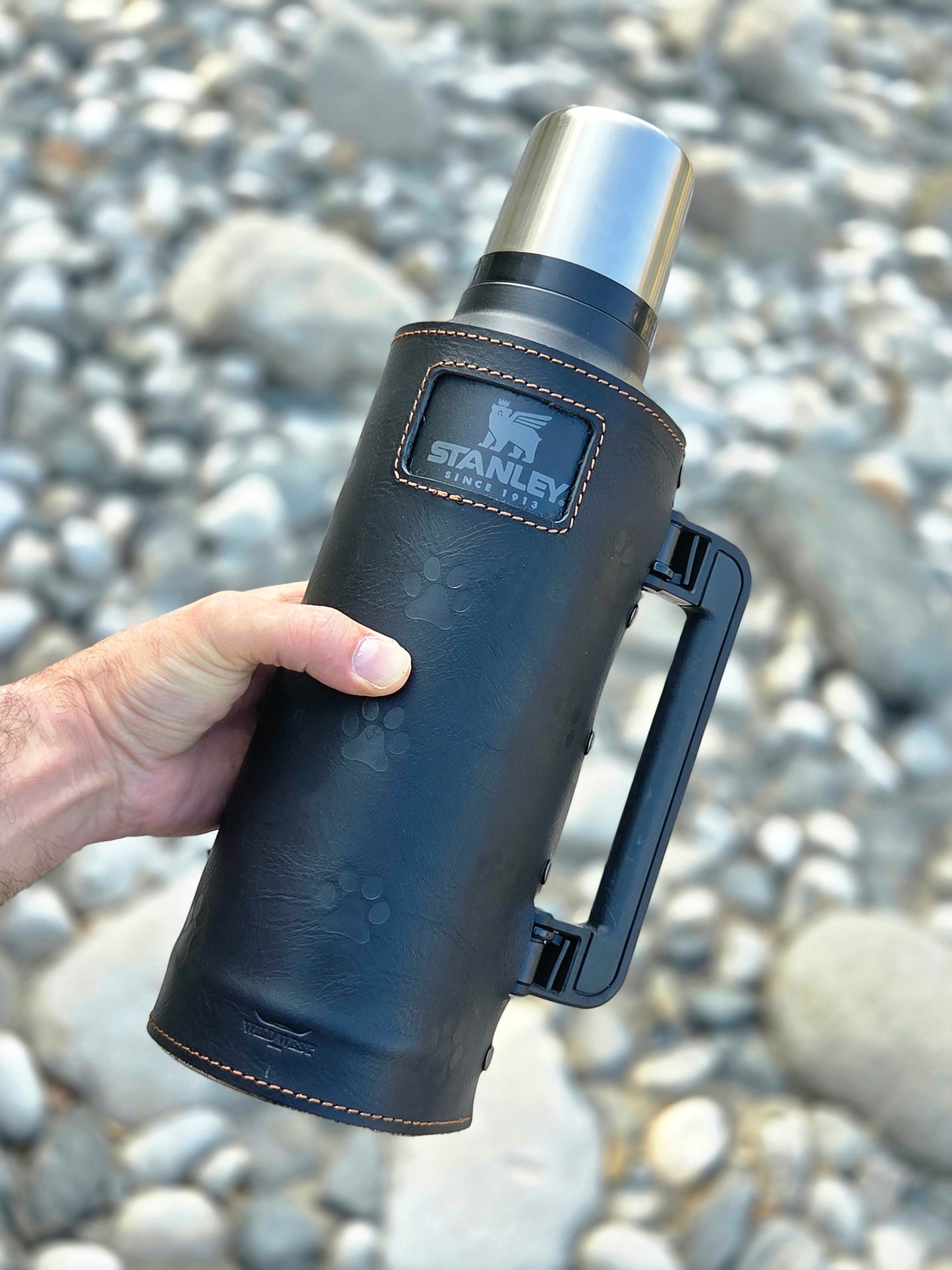 Stanley Termos Kılıfı 2.3L Patili