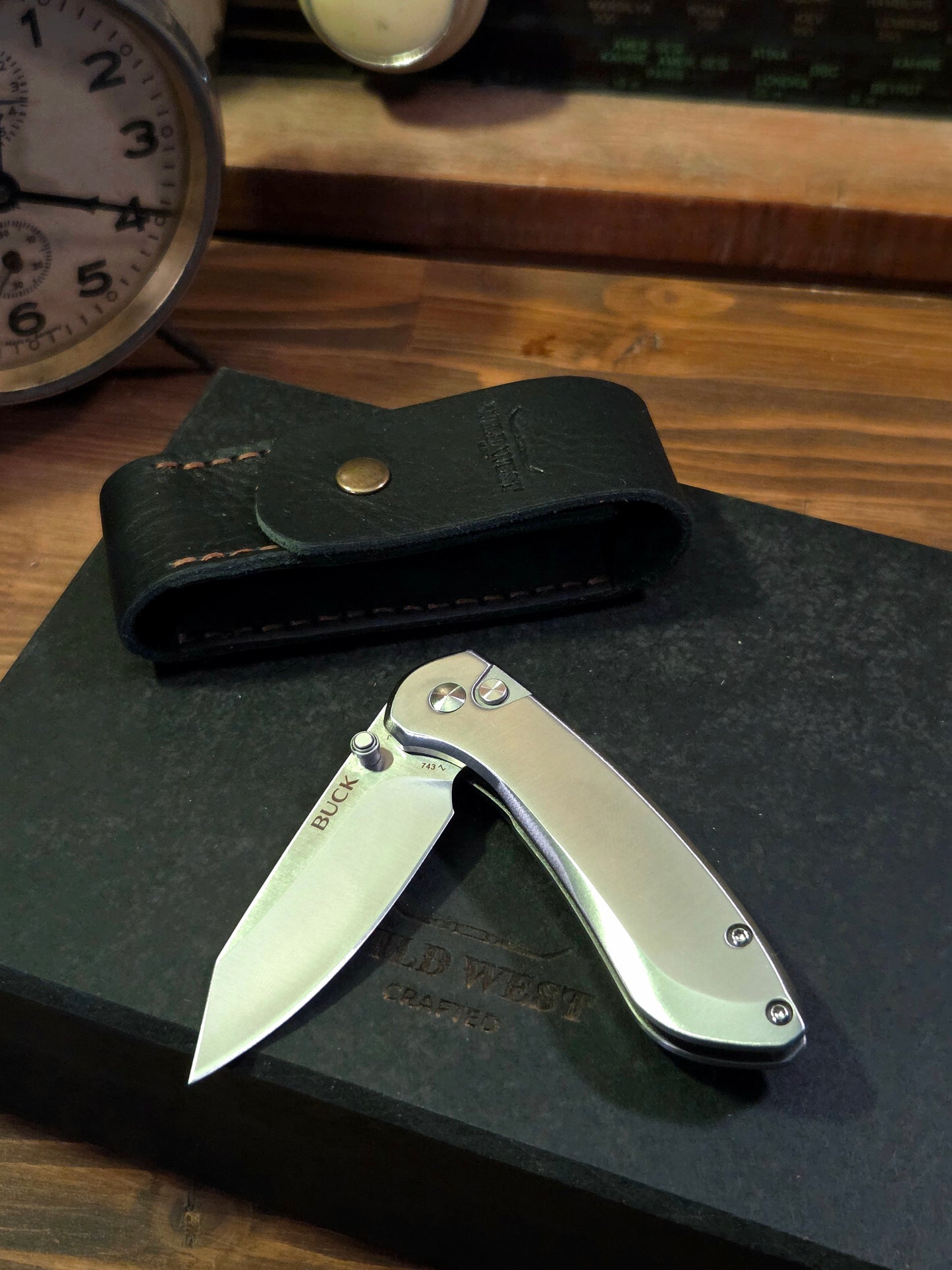 Buck 743 Sovereign Çakı, Çelik