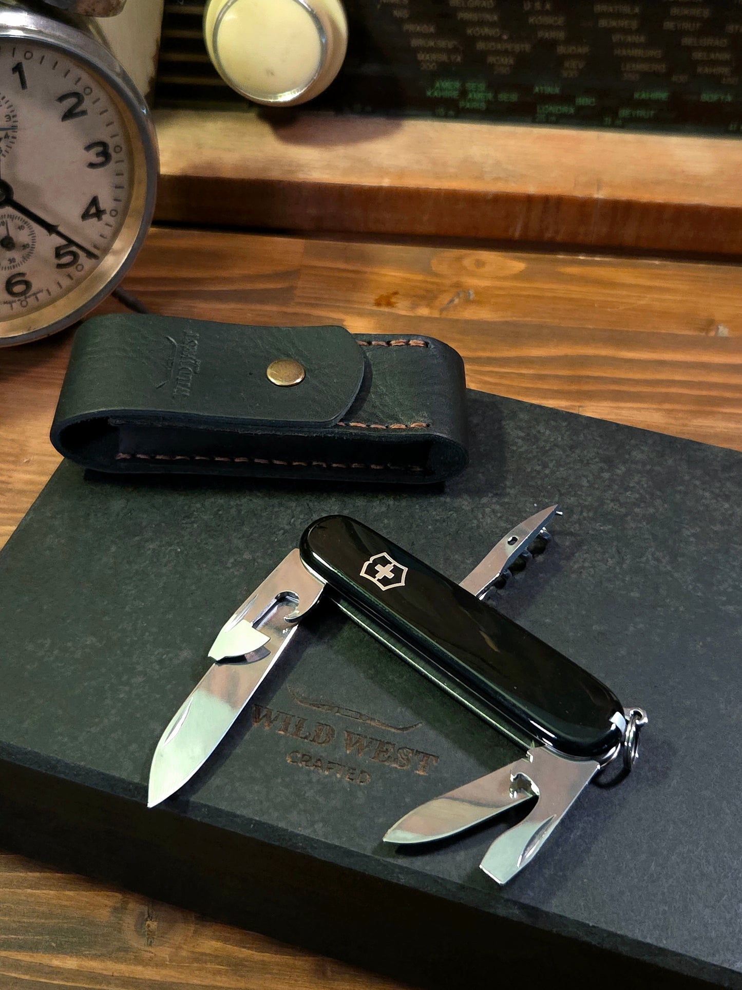Victorinox 1.3603.3 Spartan Çakı(Deri Çakı Kılıfı Hediyeli!)