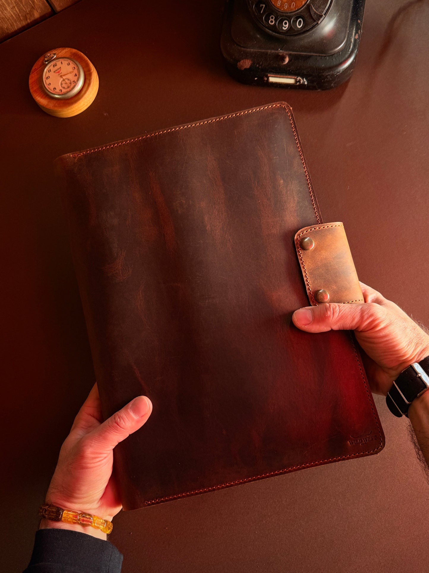 MacBook Organizer – Hakiki Deri Çok Bölmeli Evrak Çantası