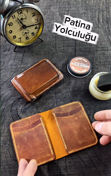Deri Cüzdan Neden Zamanla Güzelleşir? (Patina Etkisi Nedir?)