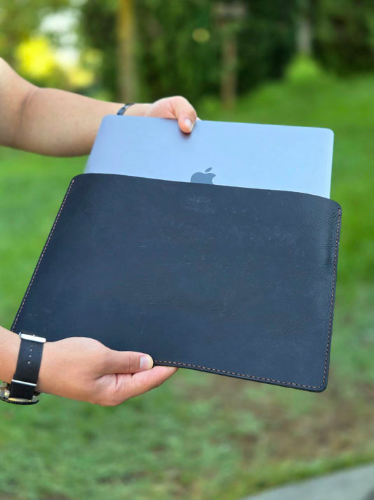 Macbook Kılıfı Düz Deri 13 inç Slim Kılıf