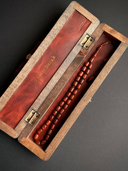 Orijinal Yılan Ağacı Tesbih – 12x8 mm Kapsül Kesim | Özel El Oyması Ahşap Kutulu