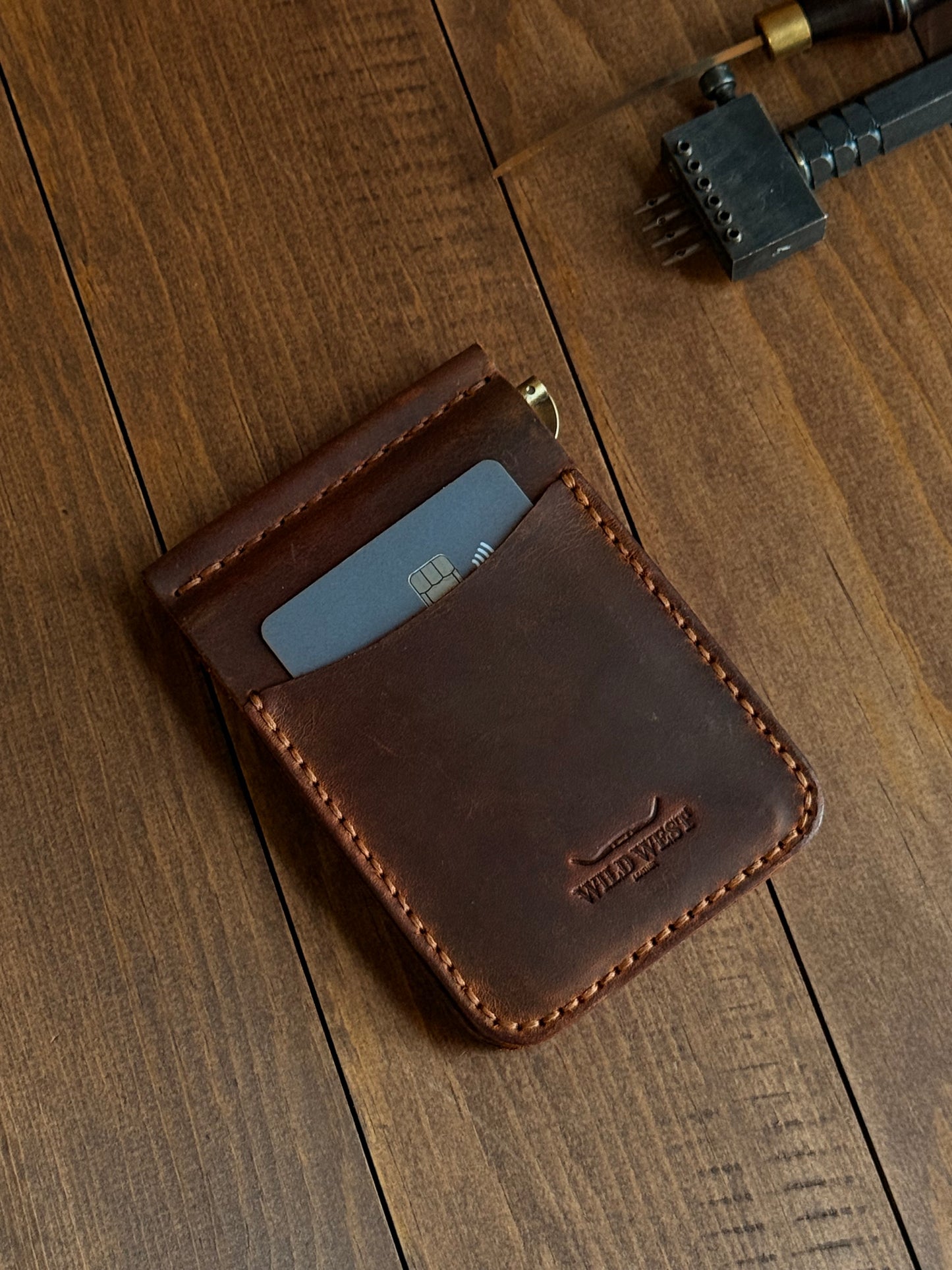 Saddle