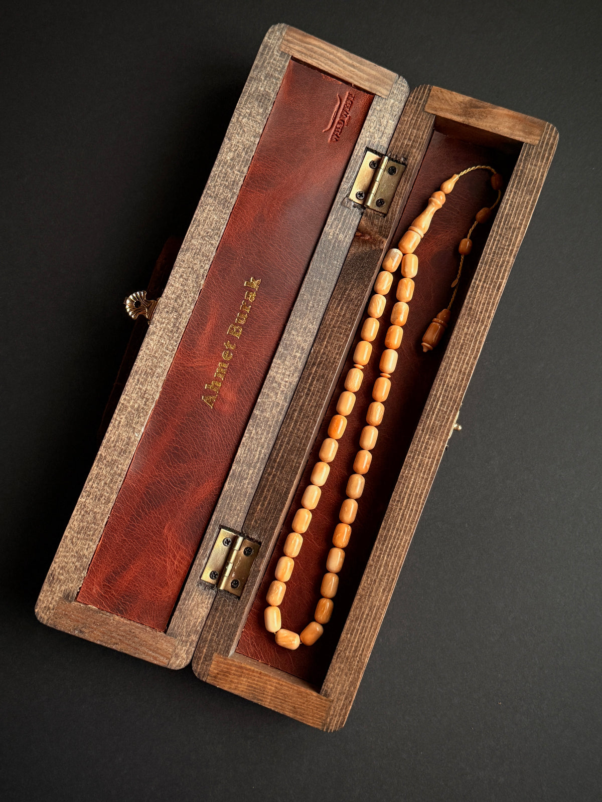 Saray Kukası Tesbih – 12x8 mm Kapsül Kesim | Özel El Oyması Ahşap Kutulu